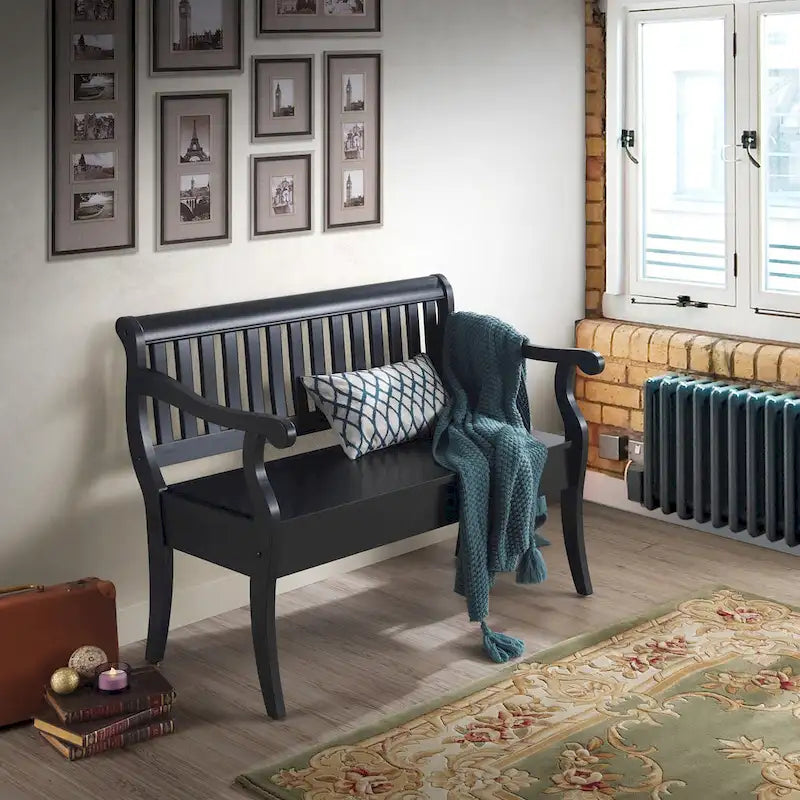Banc de rangement traditionnel Elm / Noir antique avec dossier à lattes et accoudoirs volutes, 2 places