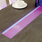 Table de salle à manger rectangulaire contemporaine de 193 cm avec incrustation en verre, gris/noir, pieds blocs larges, pour 6 personnes