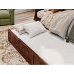 Lit de repos en bois Twin Beadboard avec lit gigogne, blanc / noyer / gris / caramel clair, pour 2
