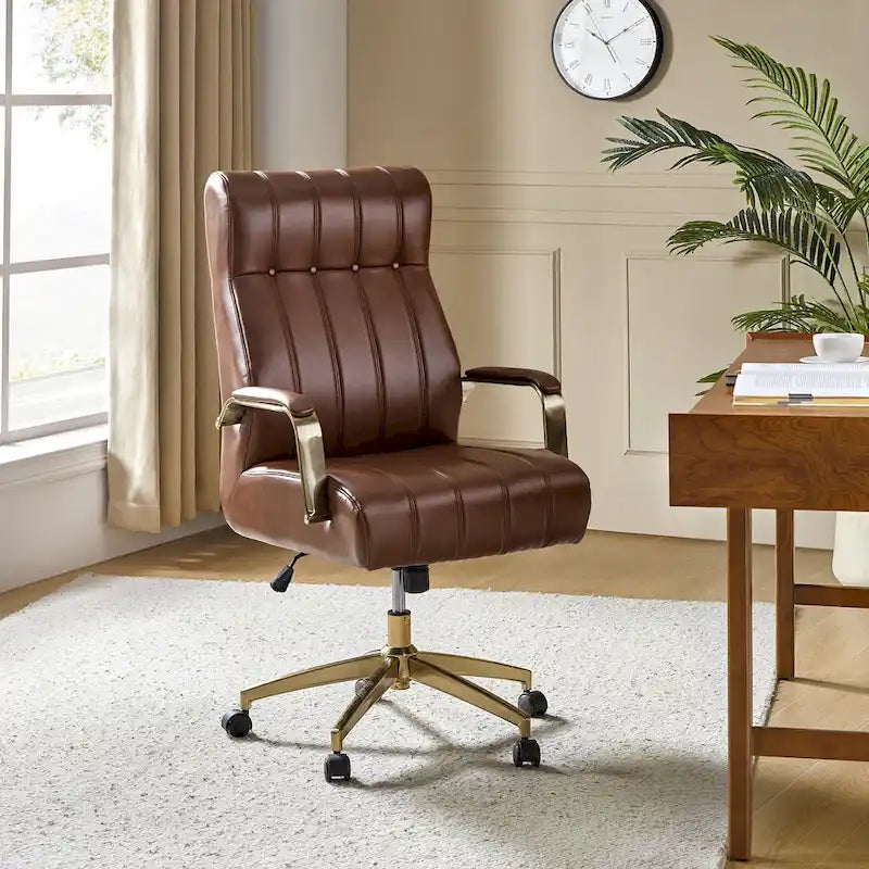 Fauteuil de bureau pivotant en similicuir style Mid-Century avec surpiqûres en canal et base en métal doré, coloris Camel / Marron / Noir / Vert / Ivoire / Bleu marine, simple