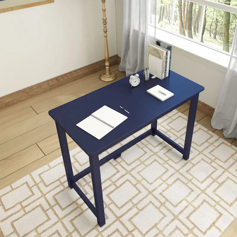 Bureau moderne, gris / bleu / blanc / naturel / argile, pieds en bois massif, simple