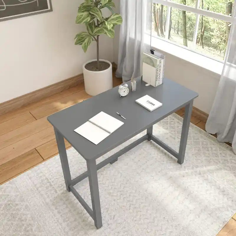Bureau moderne, gris / bleu / blanc / naturel / argile, pieds en bois massif, simple