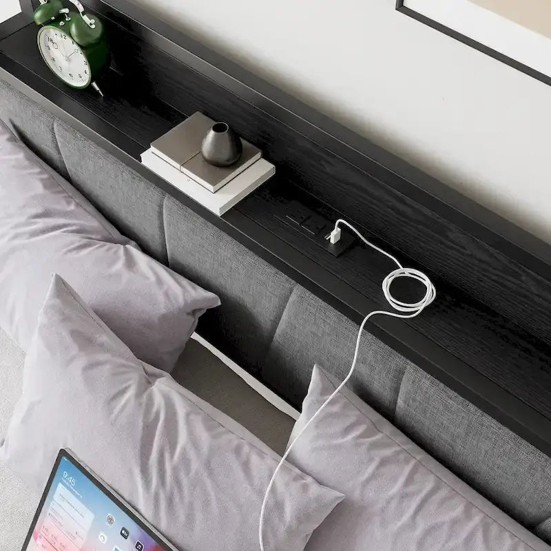 Lit plateforme Queen avec tête de lit de rangement et station de charge, Noir, Pour 2